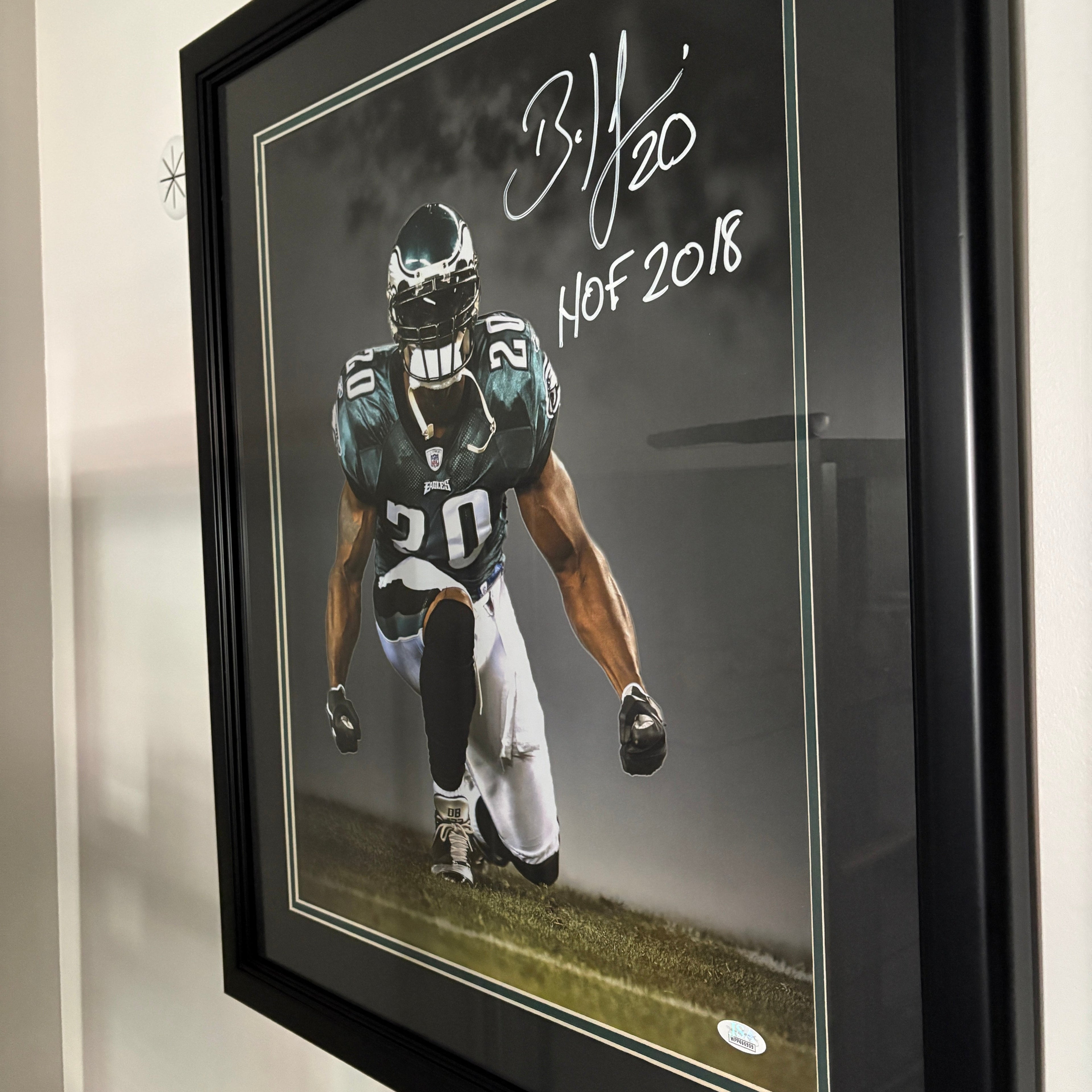 Brian Dawkins Signed Eagles 16x20 Framed Photo
