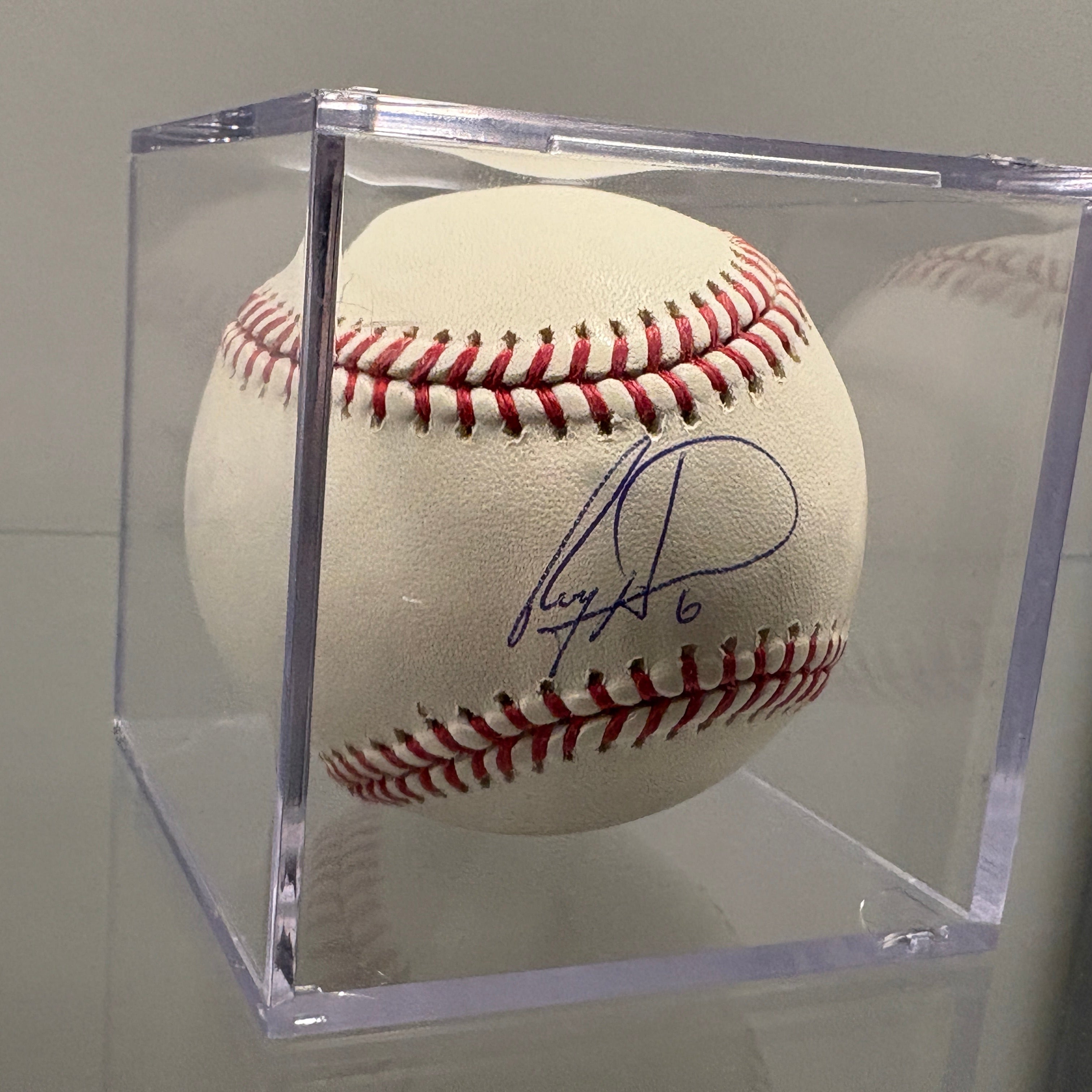 Ryan Howard Signed Baseball