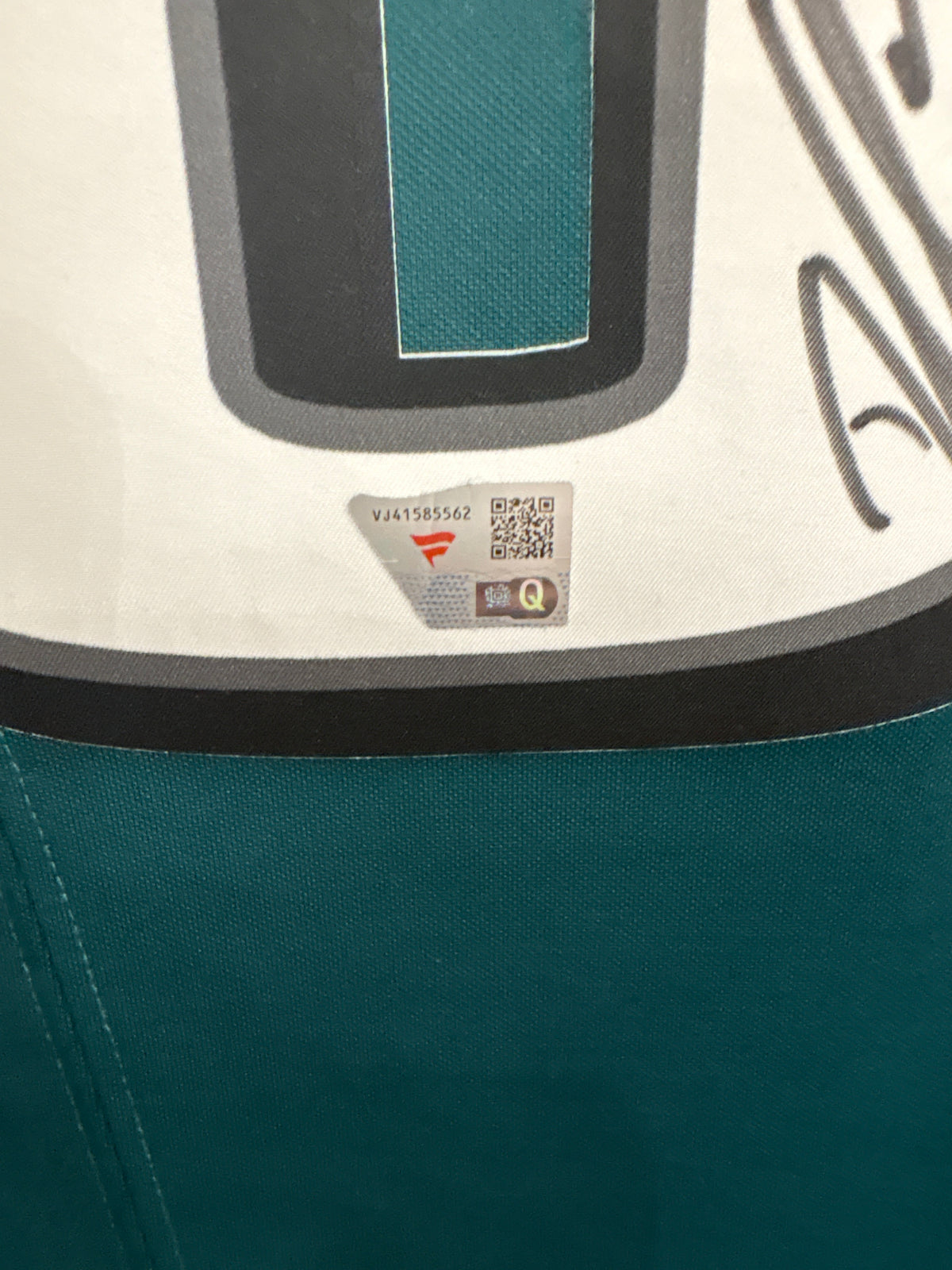 Dallas Goedert Signed Eagles Green Nike Limited Jersey